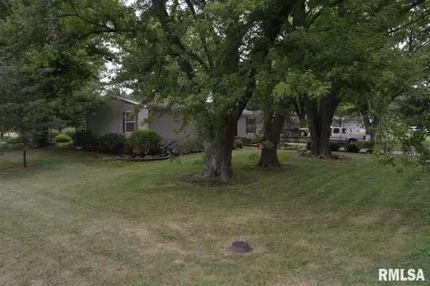 104 E Sherman St, Industry, IL 61440 photo 23