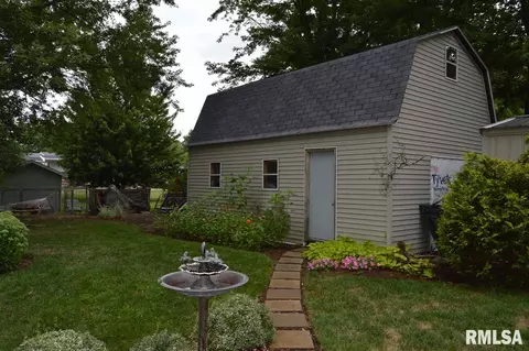 104 E Sherman St, Industry, IL 61440 photo 26