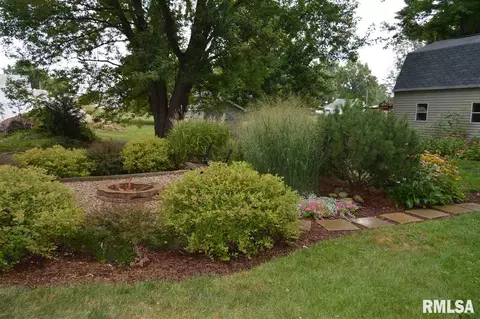 104 E Sherman St, Industry, IL 61440 photo 34