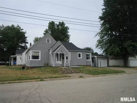 307 E Vine St, Canton, IL 61520 photo 32