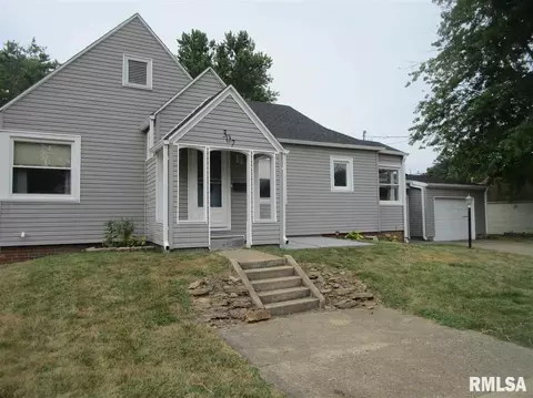 307 E Vine St, Canton, IL 61520 photo 33