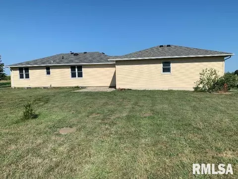 350 Emily Rd, Sciota, IL 61475 photo 12