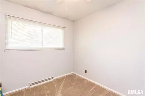4 Colonial Ct, Washington, IL 61571 photo 13