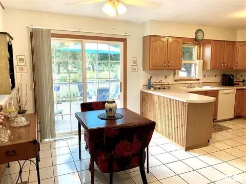 210 E Glendale St, Manito, IL 61546 photo 26