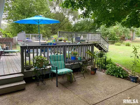 210 E Glendale St, Manito, IL 61546 photo 11