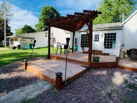 321 N Edwards St, Macomb, IL 61455 photo 4