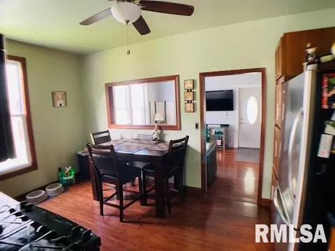 321 N Edwards St, Macomb, IL 61455 photo 13