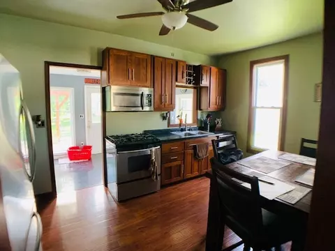 321 N Edwards St, Macomb, IL 61455 photo 12