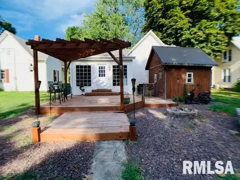 321 N Edwards St, Macomb, IL 61455 photo 3