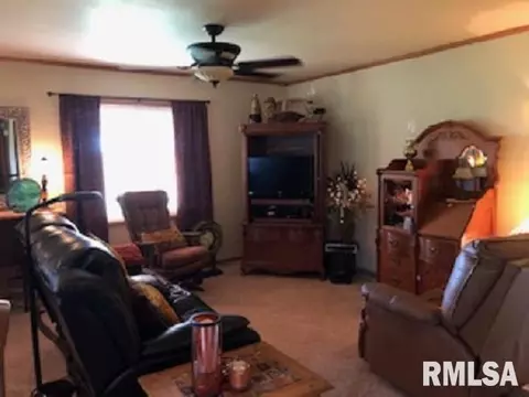 9995 E 950th St, Macomb, IL 61455 photo 7