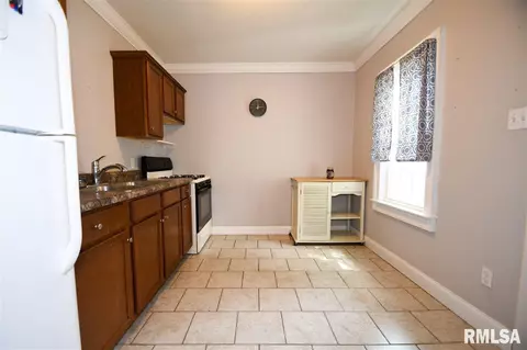 522 E Pasadena Ave, Peoria, IL 61603 photo 10
