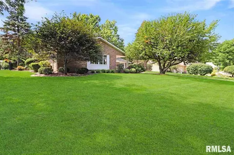 122 E Hanover Pl, Peoria, IL 61614 photo 2