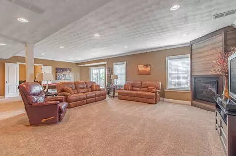 1314 Coventry St, Washington, IL 61571 photo 20