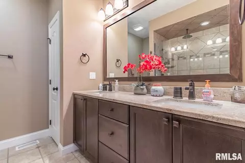 1314 Coventry St, Washington, IL 61571 photo 23