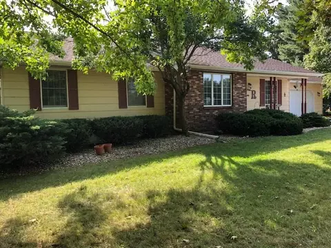 62 High Meadow Rd, Macomb, IL 61455 photo 2
