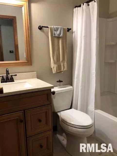 62 High Meadow Rd, Macomb, IL 61455 photo 28