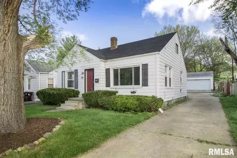 729 E Willcox Ave, Peoria, IL 61603 photo 2