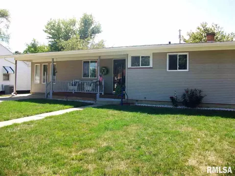 350 Iris Ct, Canton, IL 61520 photo 36