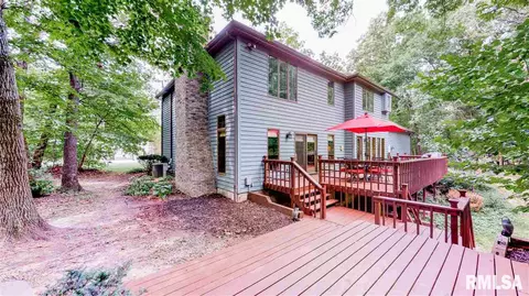 5 Roth Ct, Metamora, IL 61548 photo 2