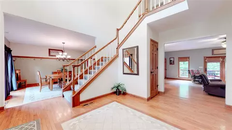 5 Roth Ct, Metamora, IL 61548 photo 6