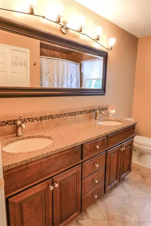 1609 Upper Spring Bay Rd, Metamora, IL 61548 photo 23