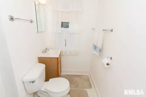 509 W Sunset Dr, Eureka, IL 61530 photo 30