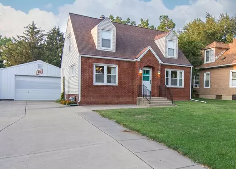 509 W Sunset Dr, Eureka, IL 61530 photo 6