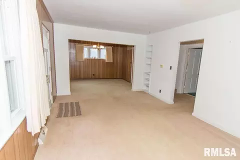 509 W Sunset Dr, Eureka, IL 61530 photo 13