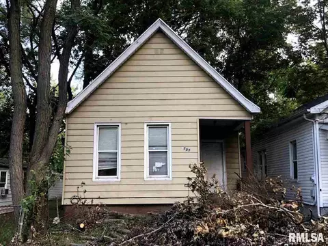 1101 E Behrends Ave, Peoria, IL 61603 photo 1