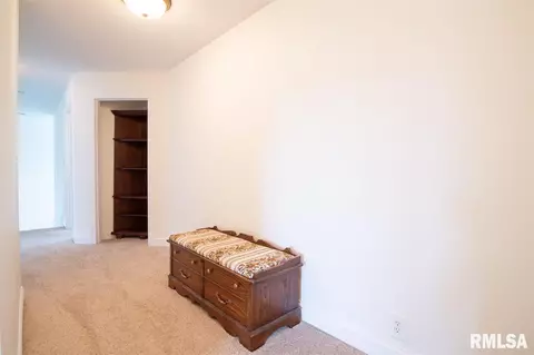 404 Cottingham Ln, Germantown Hills, IL 61548 photo 12