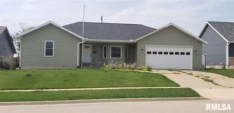 1206 Hampton Rd, Washington, IL 61571 photo 1