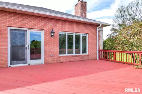 1002 W High St, Roanoke, IL 61561 photo 33