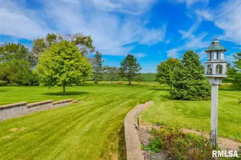 1002 W High St, Roanoke, IL 61561 photo 3