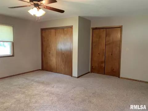 717 W Carroll St, Macomb, IL 61455 photo 14