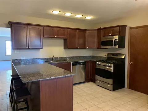 717 W Carroll St, Macomb, IL 61455 photo 10