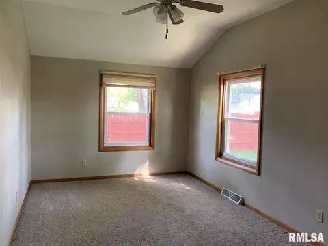 717 W Carroll St, Macomb, IL 61455 photo 19