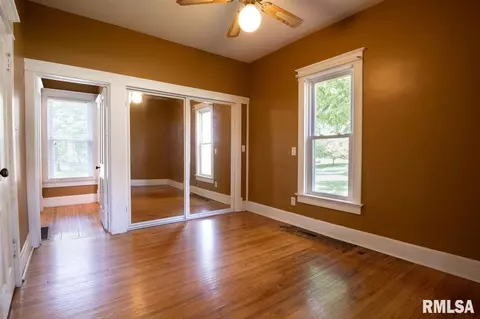 207 S Myers St, Eureka, IL 61530 photo 17
