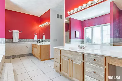 3623 Eagle Bend Bnd, Pekin, IL 61554 photo 22
