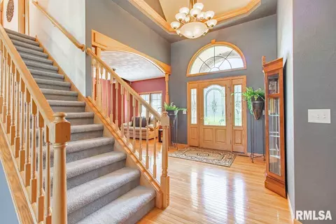 3623 Eagle Bend Bnd, Pekin, IL 61554 photo 4