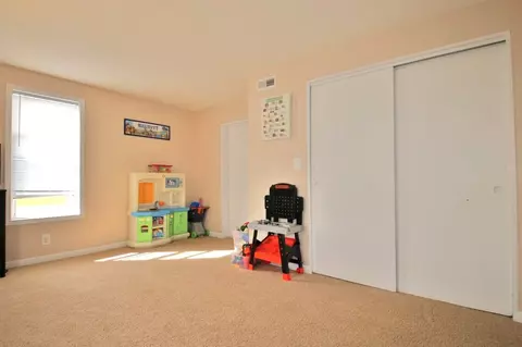 1406 W Front St, Roanoke, IL 61561 photo 17
