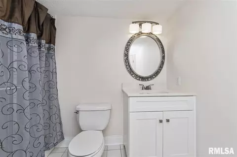 11609 N Strathmoore Ct, Dunlap, IL 61525 photo 30