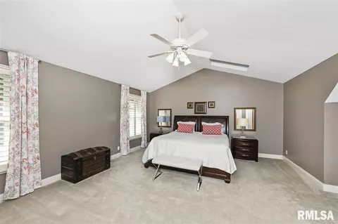 11609 N Strathmoore Ct, Dunlap, IL 61525 photo 24