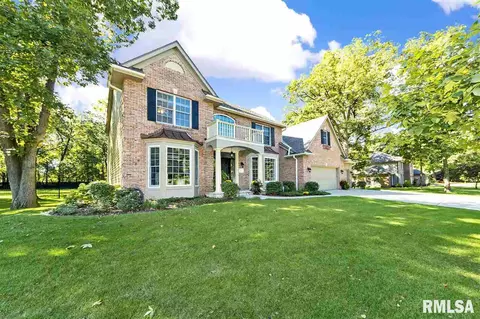 11609 N Strathmoore Ct, Dunlap, IL 61525 photo 2