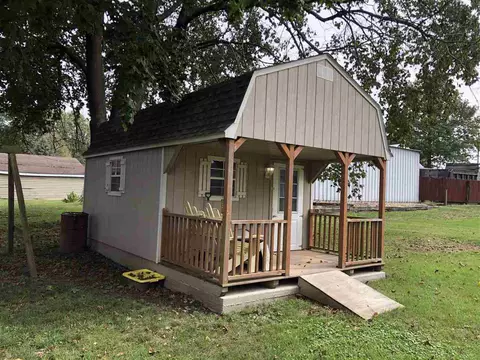 24 E Beech St, Canton, IL 61520 photo 23