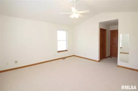 111 Marvin Ct, Germantown Hills, IL 61548 photo 17