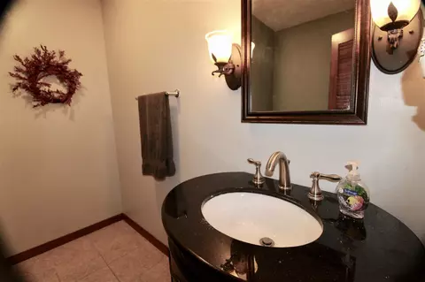 604 Golfcrest Ct, Eureka, IL 61530 photo 19