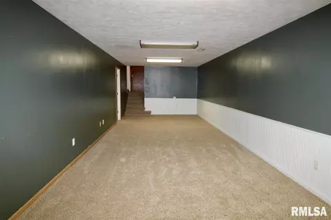 604 Golfcrest Ct, Eureka, IL 61530 photo 23