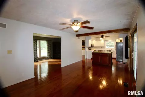 604 Golfcrest Ct, Eureka, IL 61530 photo 16