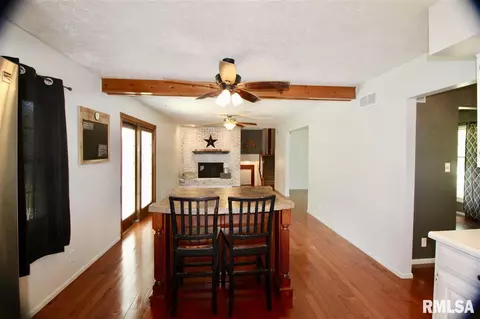 604 Golfcrest Ct, Eureka, IL 61530 photo 11