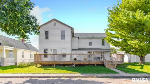 205 N 1st St, Dunlap, IL 61525 photo 1